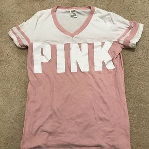 T-shirt from pink